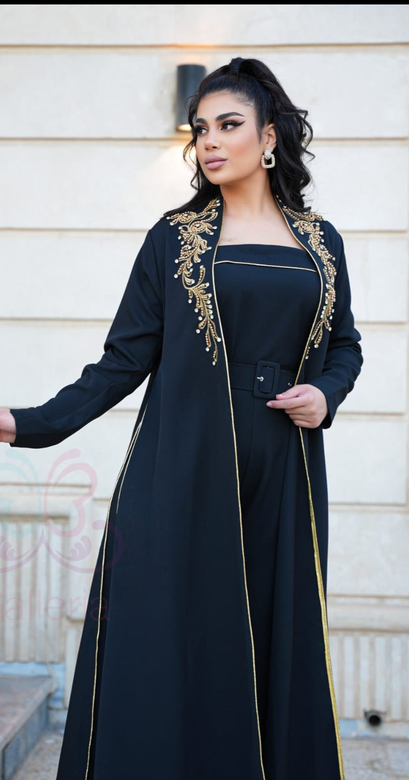 جمبسوت أسود