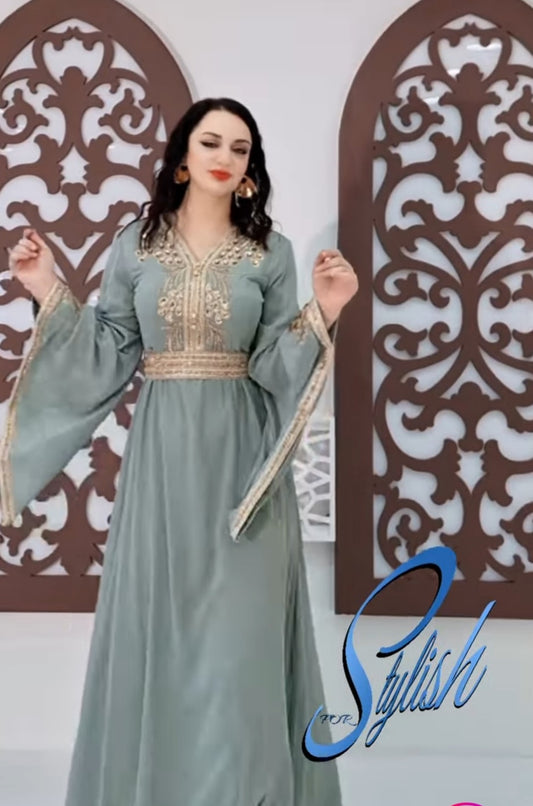 قفطان مطرز